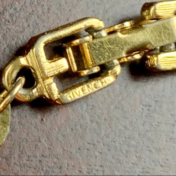 Givenchy Gold Bracelet - Picture 3 of 3